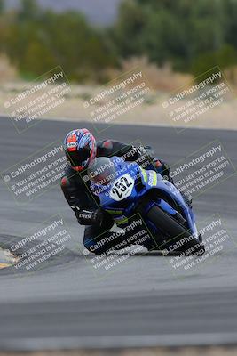 media/Jan-14-2023-SoCal Trackdays (Sat) [[497694156f]]/Turn 10 (1050am)/